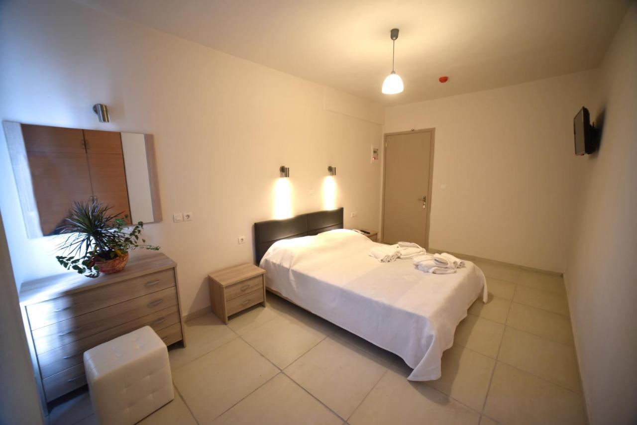 Chalkiotis Hotel Anaxos Extérieur photo