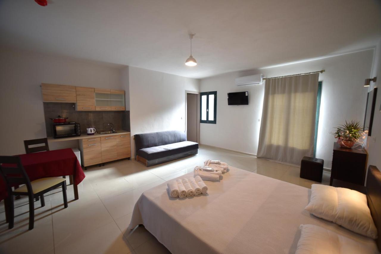 Chalkiotis Hotel Anaxos Extérieur photo